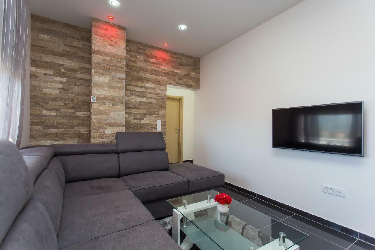Apartment Marija 2 Near Split Kaštela Kültér fotó